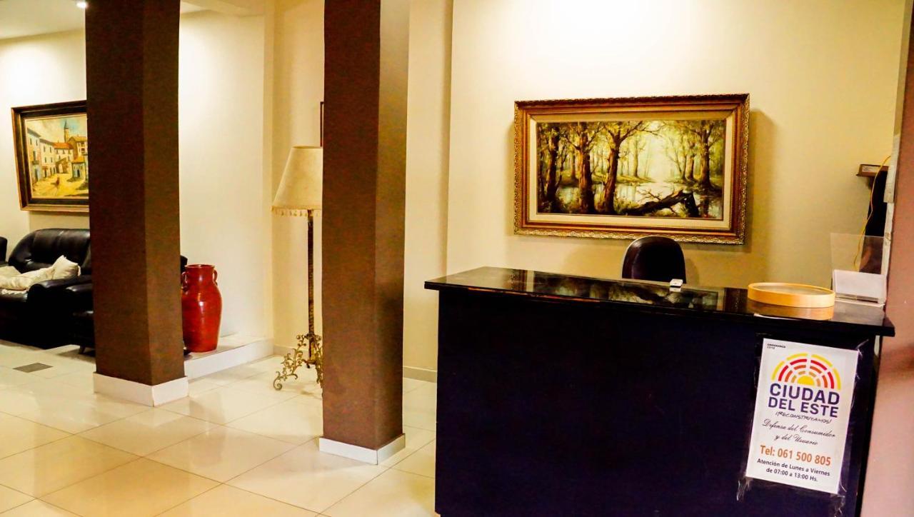 Turis Hotel Ciudad del Este Eksteriør billede