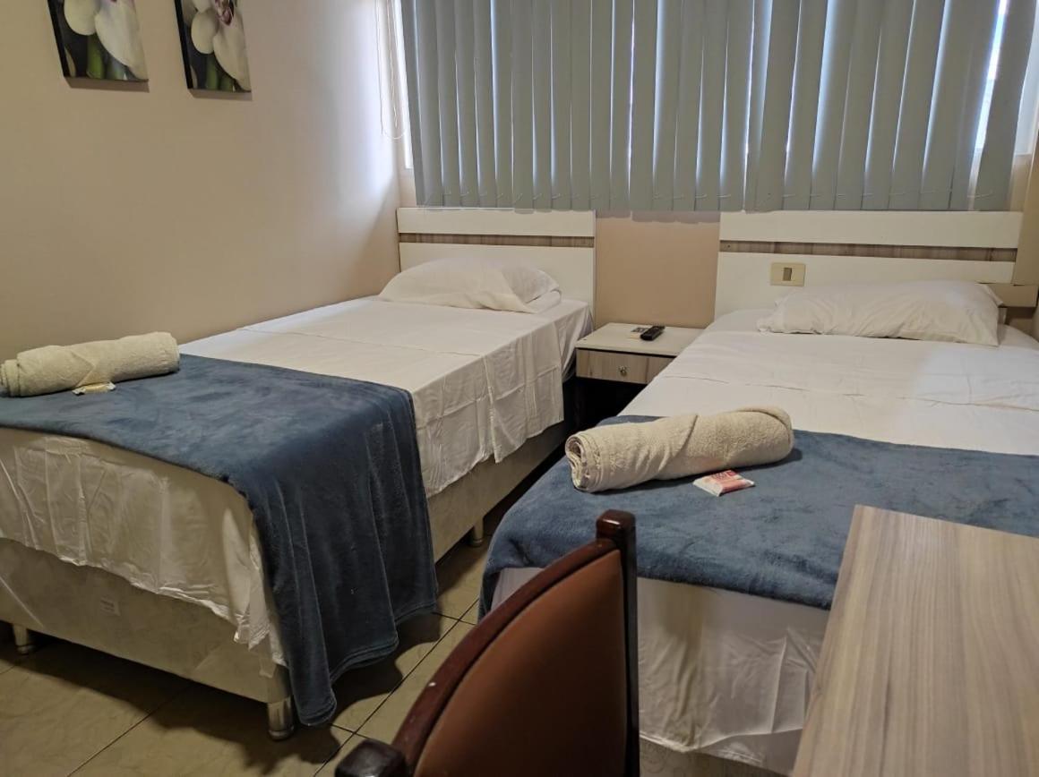 Turis Hotel Ciudad del Este Eksteriør billede