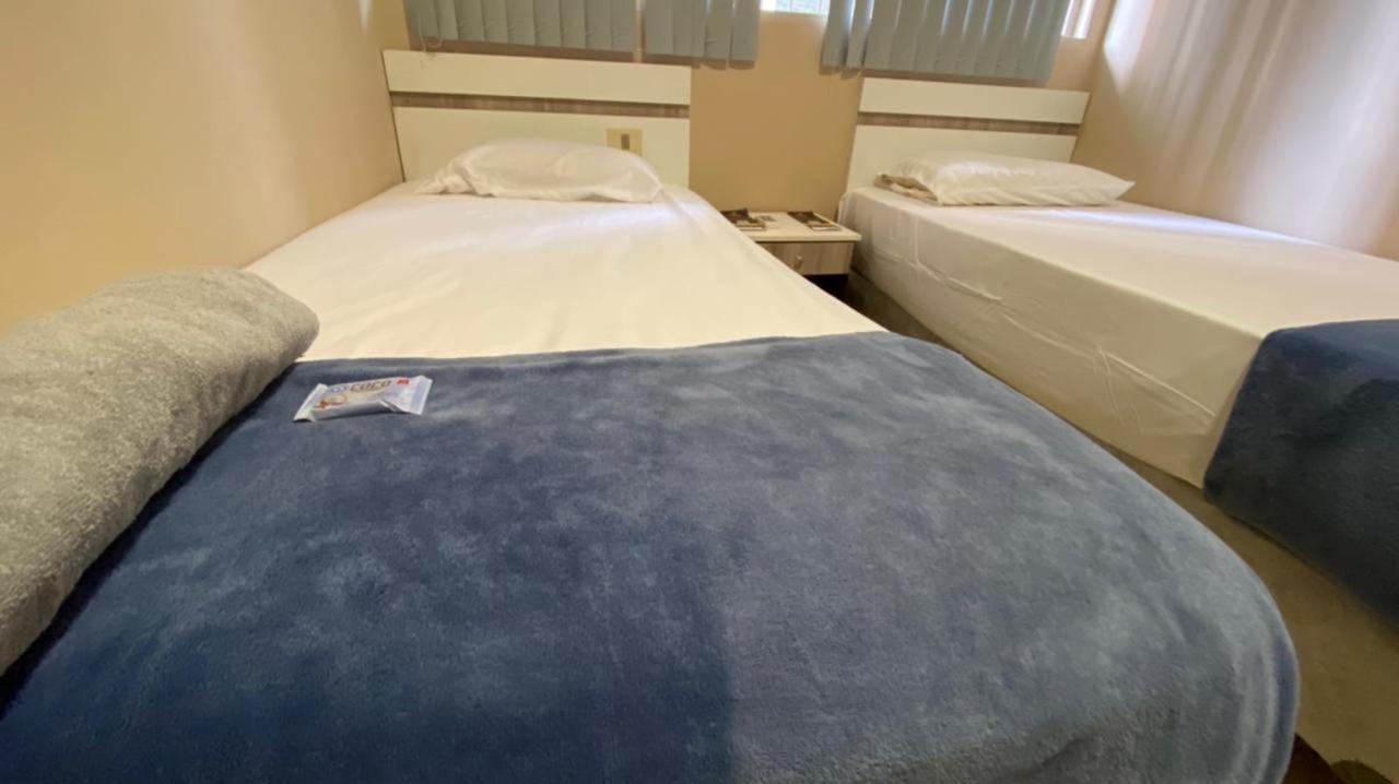 Turis Hotel Ciudad del Este Eksteriør billede